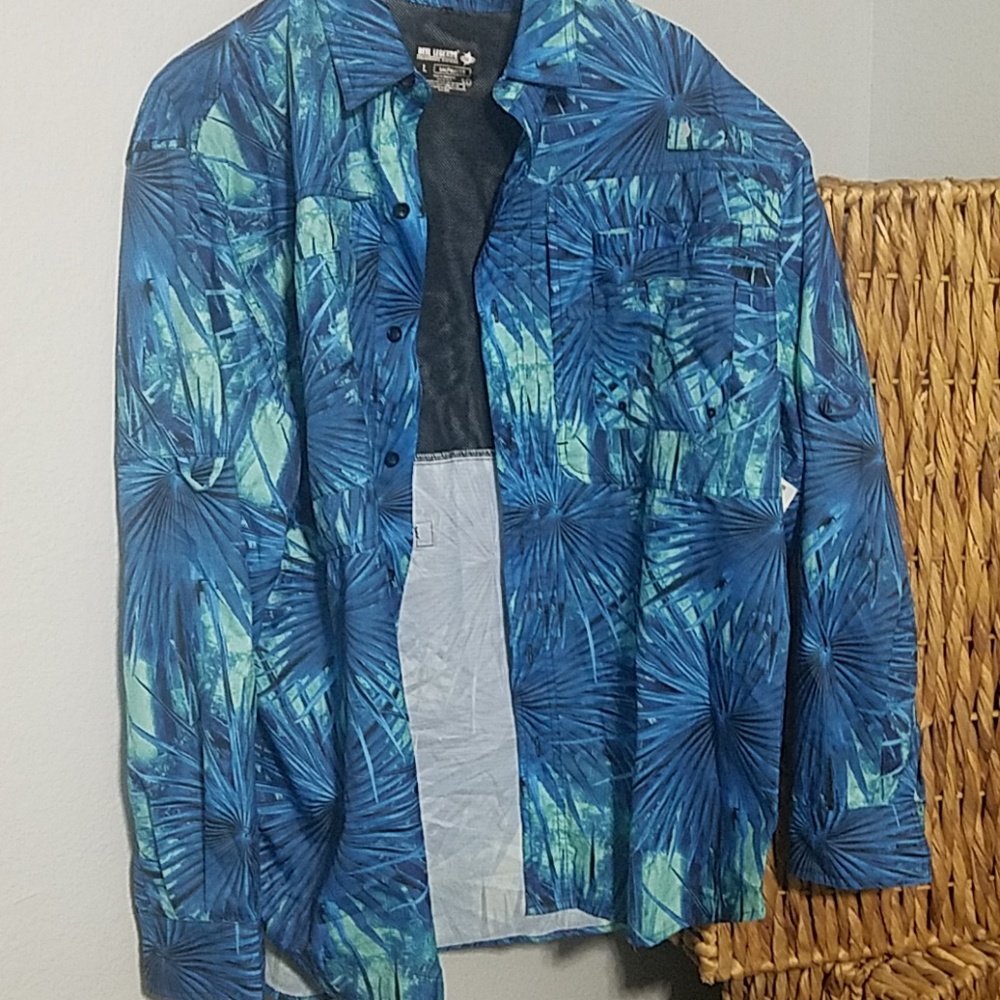 Reel Legends Hawaiin Sun/Fishing Shirt